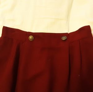 Jones New York burgundy wool skirt size 8P
